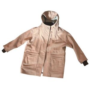 BCBGMAXAZRIA tan coat with closed buttons women’s size L beautiful coat